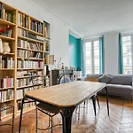 Superb Apartment On The Grands Boulevards